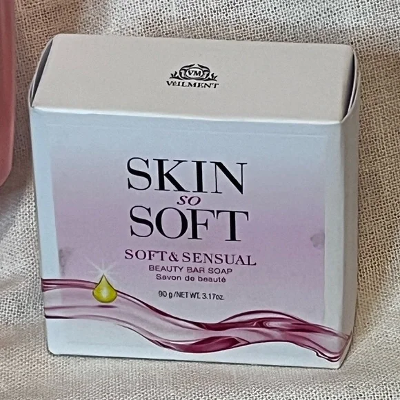 Avon Skin So Soft, Soft and Sensual Bath Set. - Picture 4 of 5
